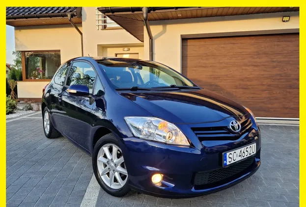 toyota auris małopolskie Toyota Auris cena 19800 przebieg: 216000, rok produkcji 2011 z Niepołomice